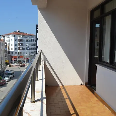 Grand Krone Çınarcık