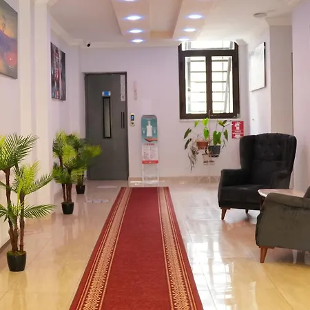Hotel Grand Krone Cinarcik